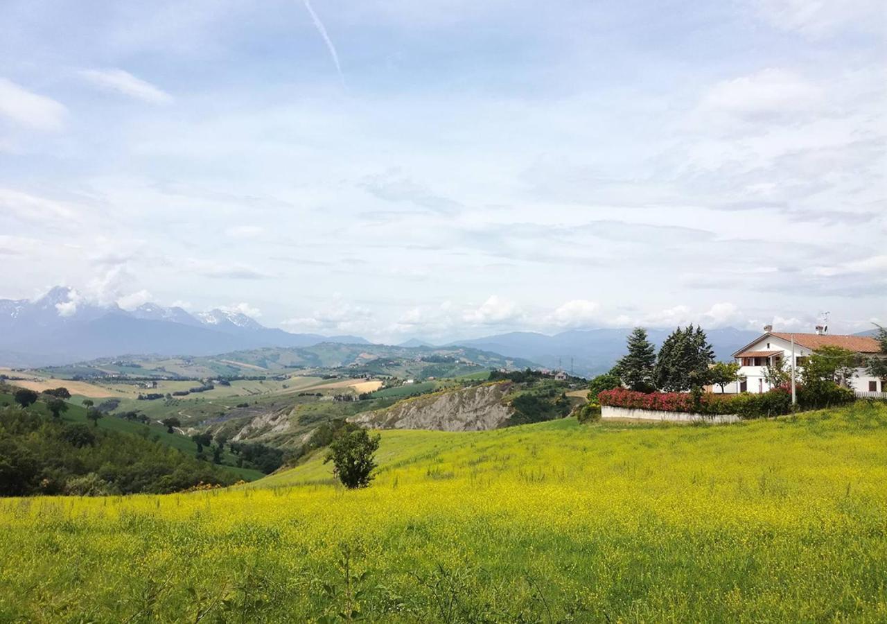 Casa Amrita, Yoga B&B Teramo Eksteriør bilde